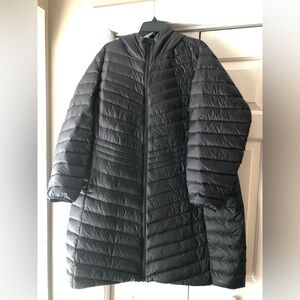 Land End size 3X like new black coat!